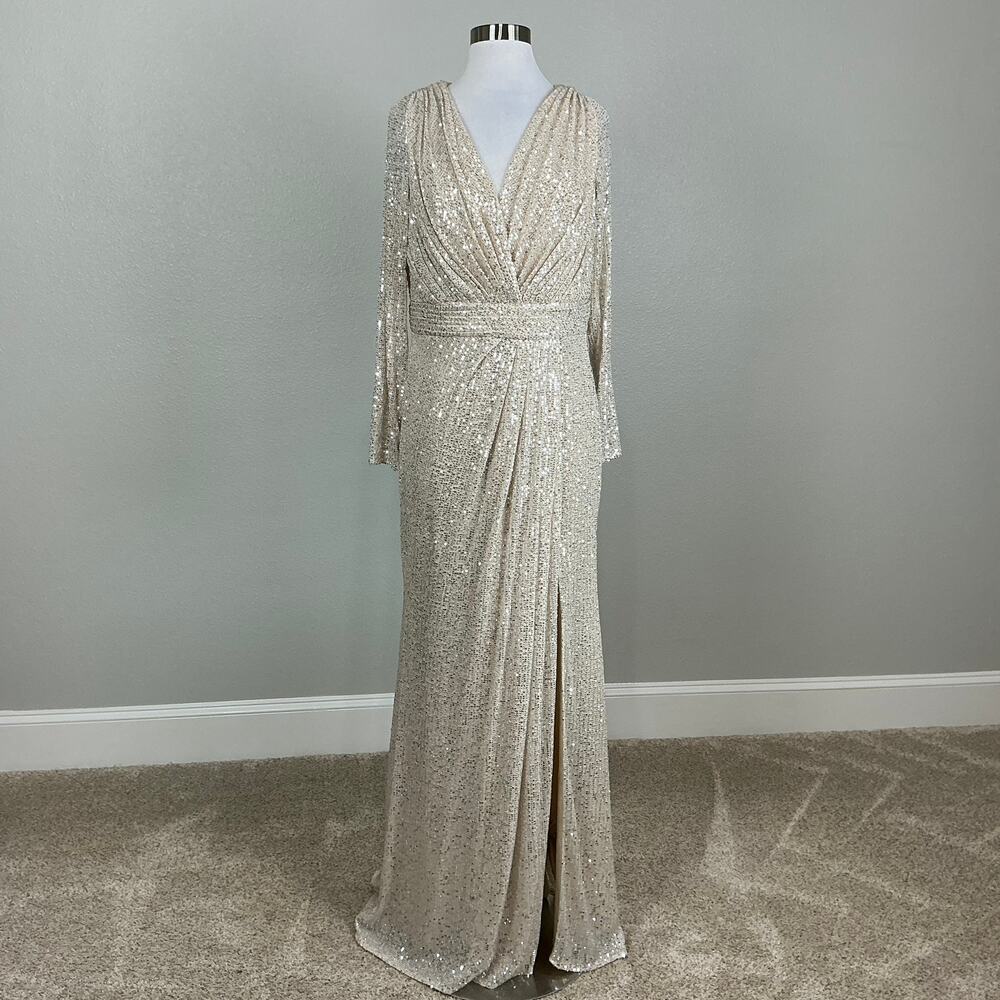 Mac Duggal 26490 Champagne Silver Evening Gown Sequined Long Sleeve Dress Size 6 - Picture 2 of 11
